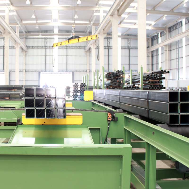 Fabricação de tubos de aço quadrados
